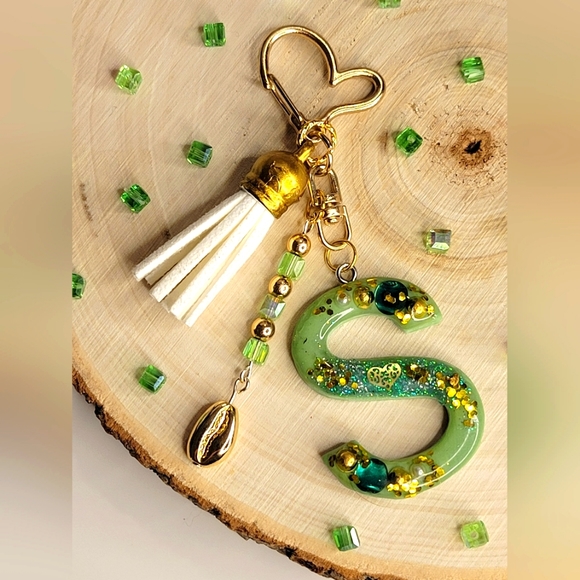 Initial Letter Keychains - Picture 4 of 4